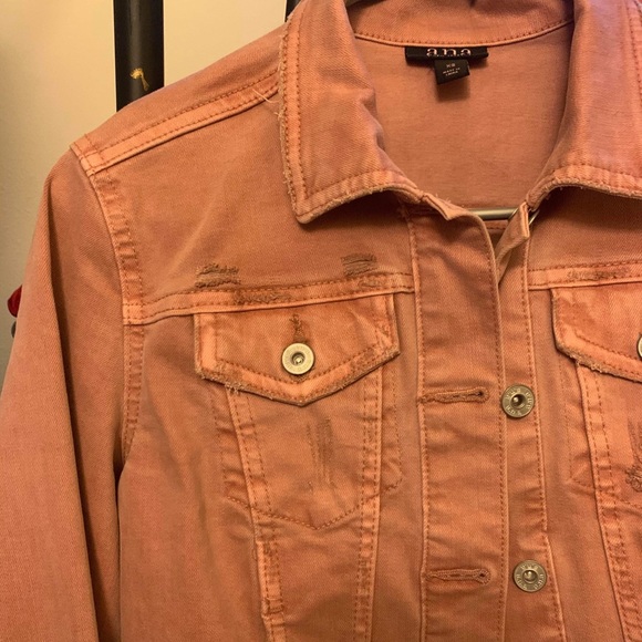 Mauve pink lightly distressed jean jacket - Picture 3 of 6